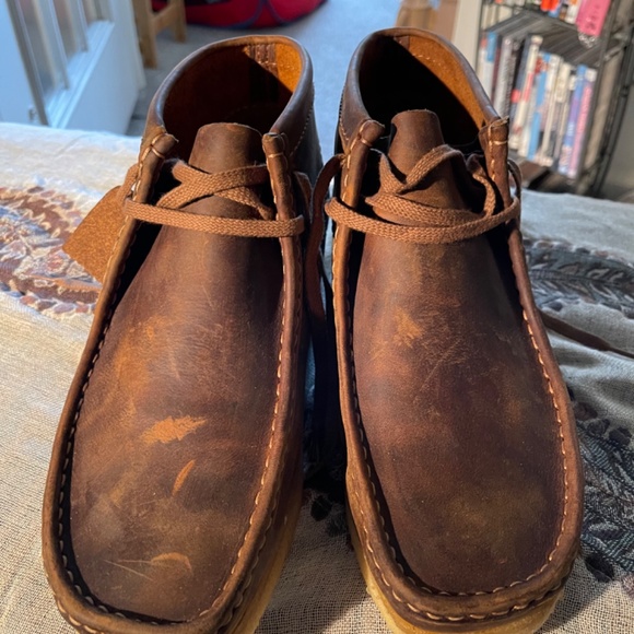 New pair of Clarks Wallabees size 10 main image 4